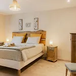 Ysalice Bed & Breakfast