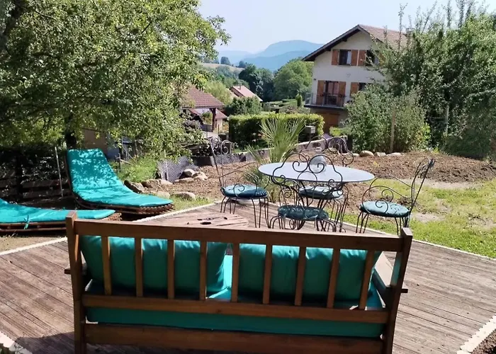 Ysalice Bed & Breakfast *